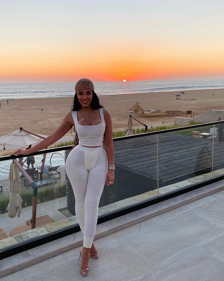 Picture of Stephanie Santiago