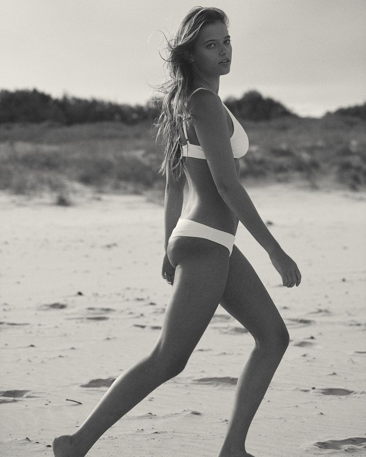 taya brooks