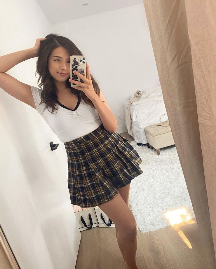 Pokimane Pokimane