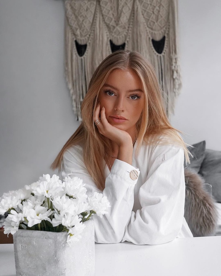 Aylin Bahr Aylin Bahr