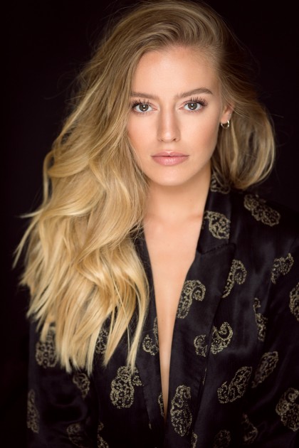 Aylin Bahr Aylin Bahr