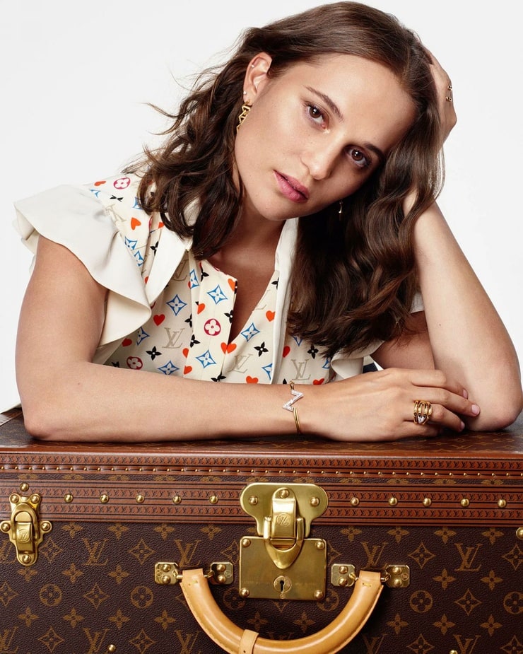 Alicia Vikander