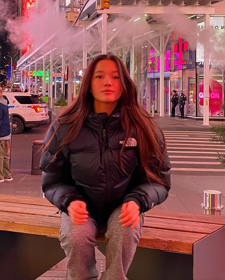 Lily Chee