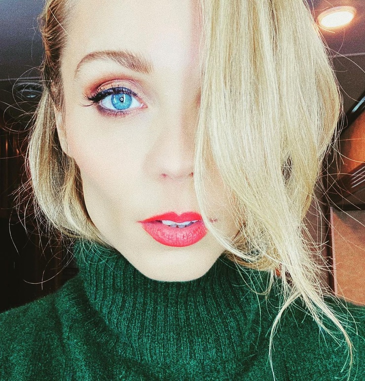 Laura Vandervoort Laura Vandervoort