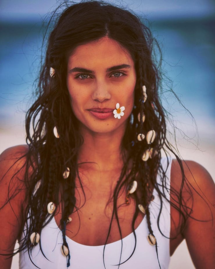 Sara Sampaio Sara Sampaio