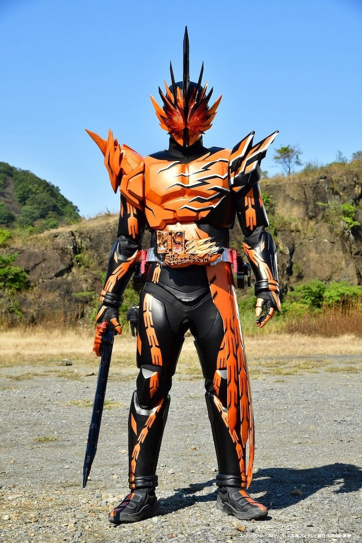 Kamen Rider Saber The Movie: The Phoenix Swordsman and the Book of Destruction