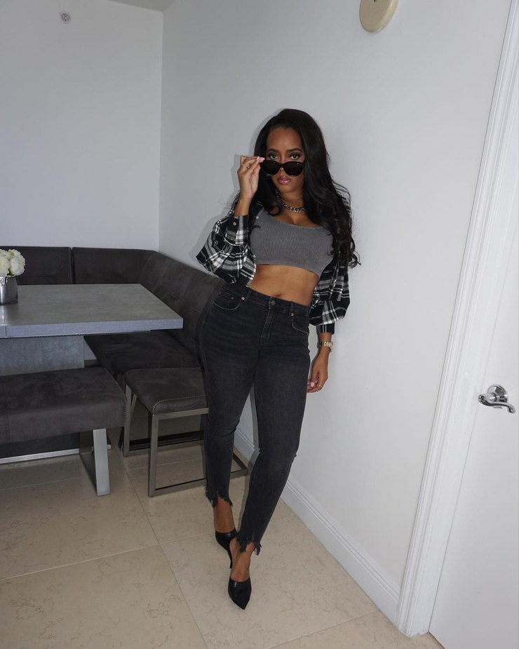 Angela Simmons