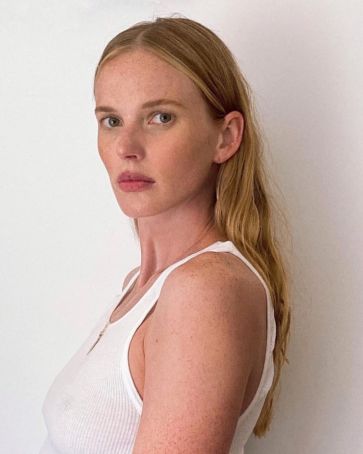 Anne Vyalitsyna