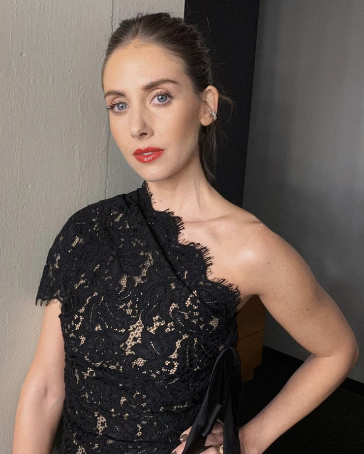 Alison Brie Alison Brie