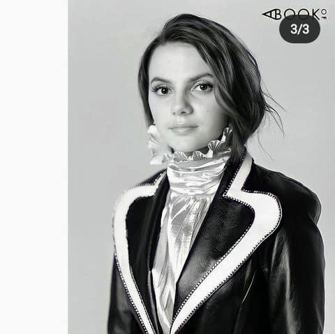 Dafne Keen picture