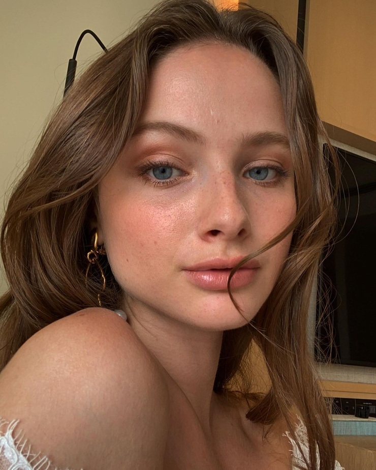 Lina Benitez Lina Benitez