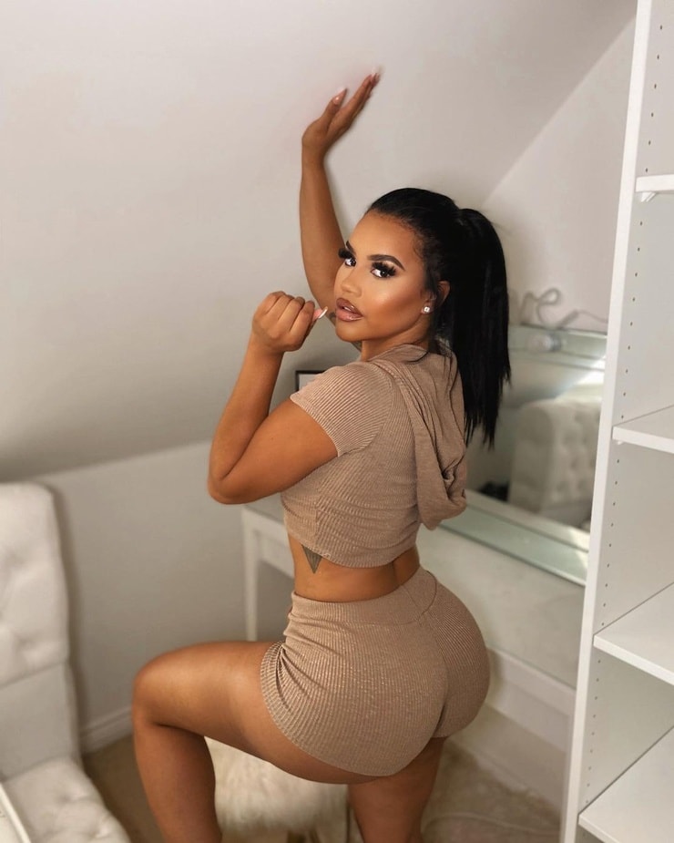 Lateysha Grace Lateysha Grace