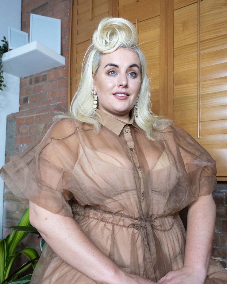 Felicity Hayward picture