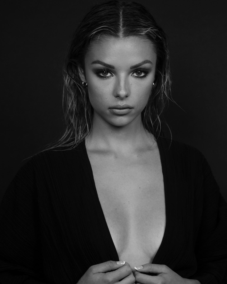 Maddie Teeuws Maddie Teeuws
