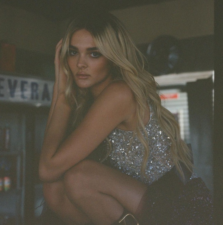 Charlotte Lawrence Charlotte Lawrence