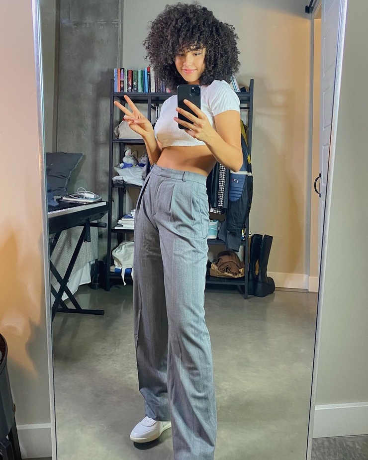 Sofia Wylie