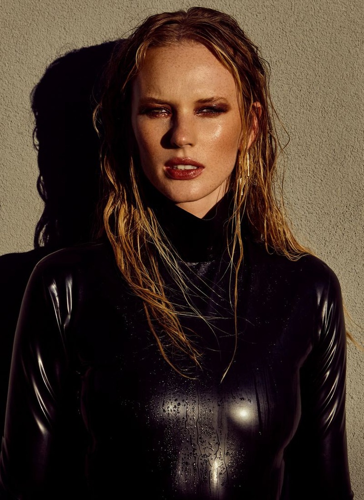 Anne Vyalitsyna