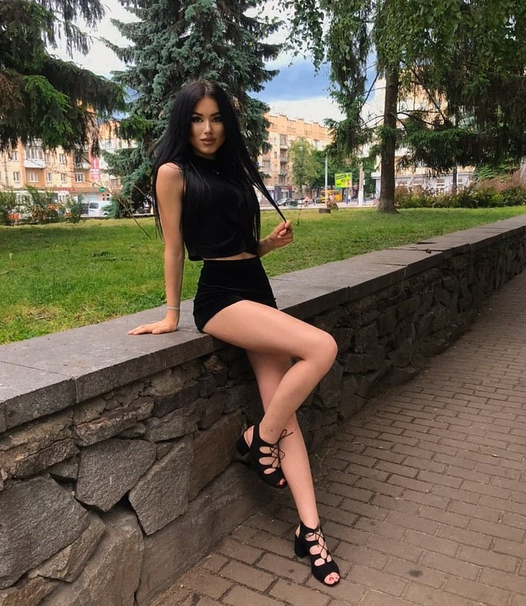 Evgeniya Lavrin Evgeniya Lavrin