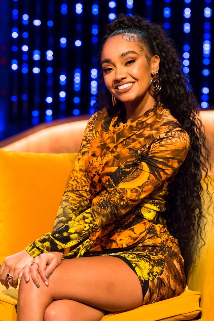 Picture Of Leigh Anne Pinnock 8322