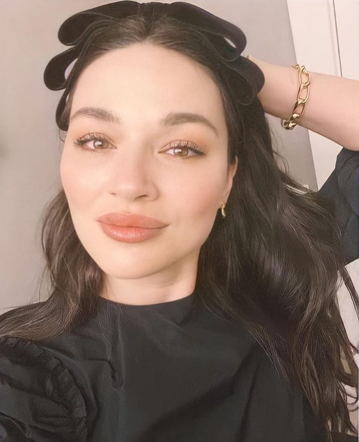 Crystal Reed