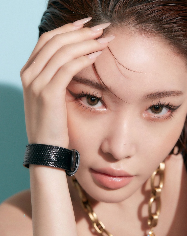 Chung-ha Kim Chung-ha Kim