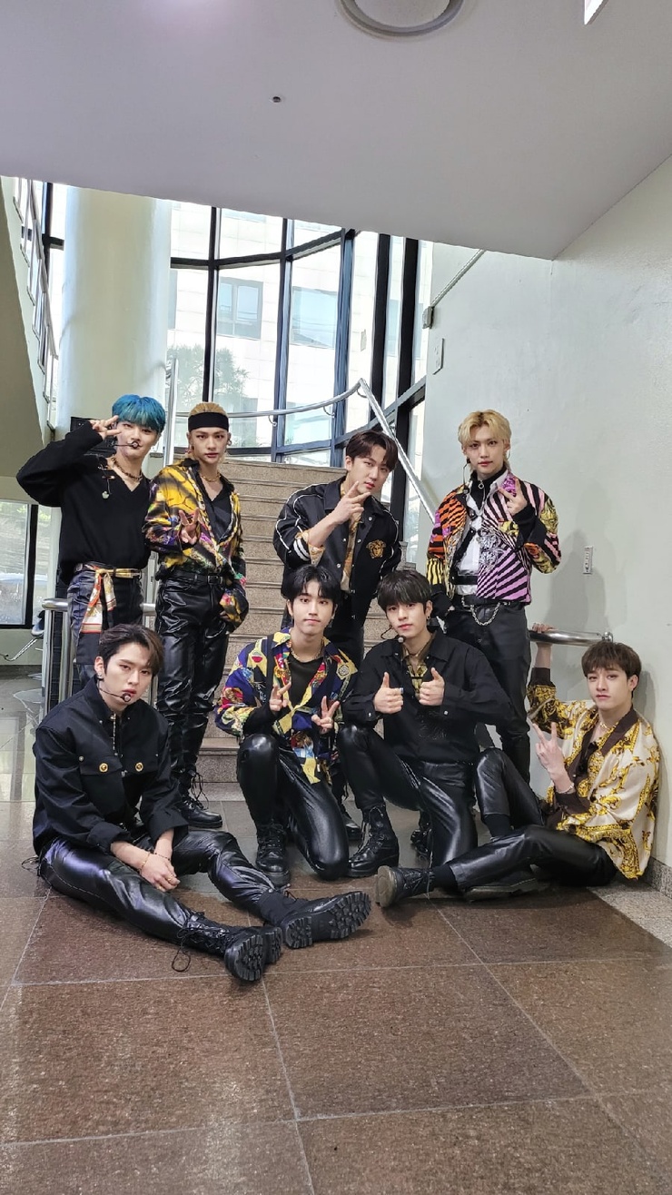 Stray Kids