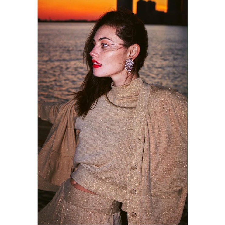 Phoebe Tonkin