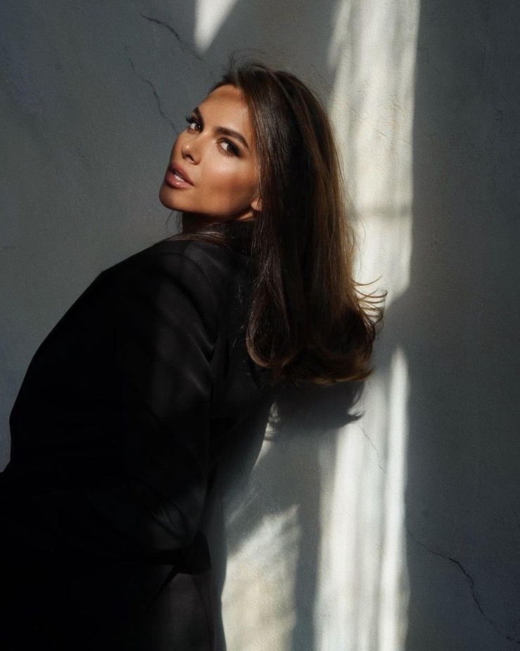 Viki Odintcova Viki Odintcova