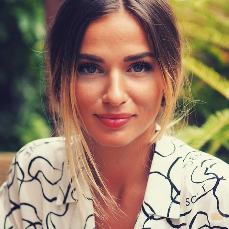 Adelina Seres Adelina Seres