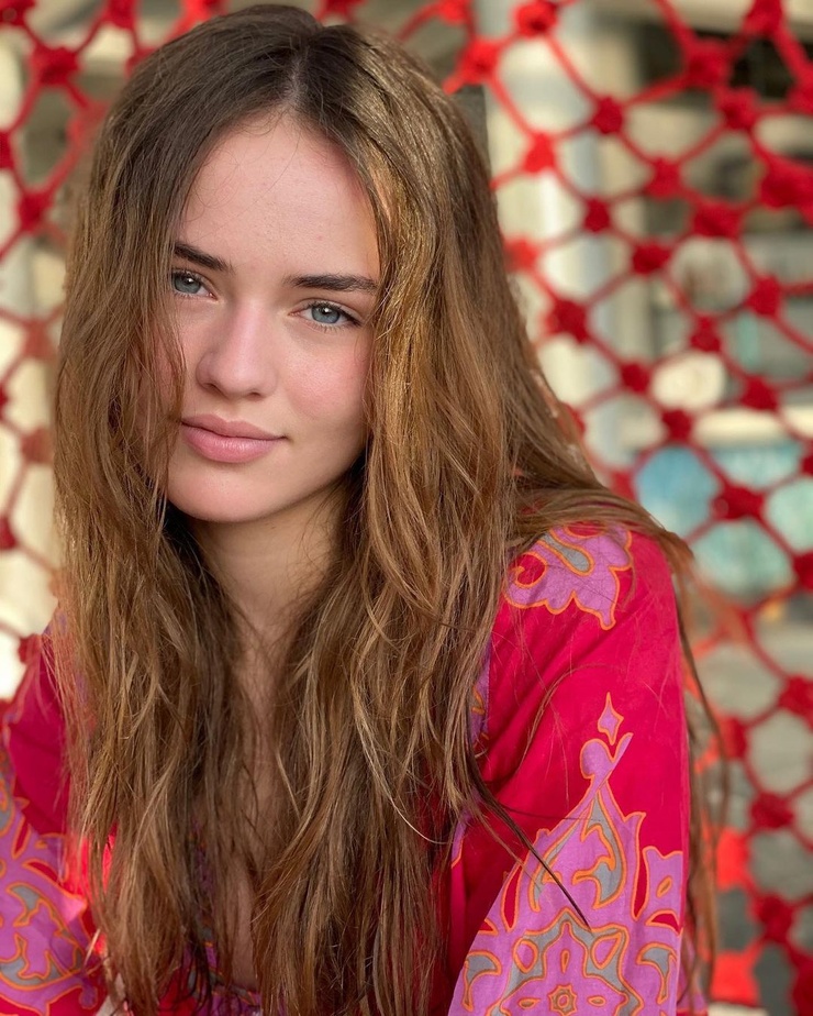 Kristina Pimenova Kristina Pimenova