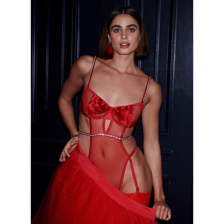Taylor Marie Hill Taylor Marie Hill
