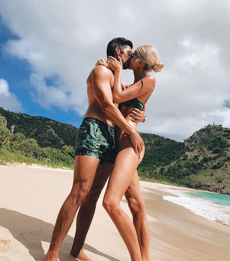 Devon Windsor Devon Windsor