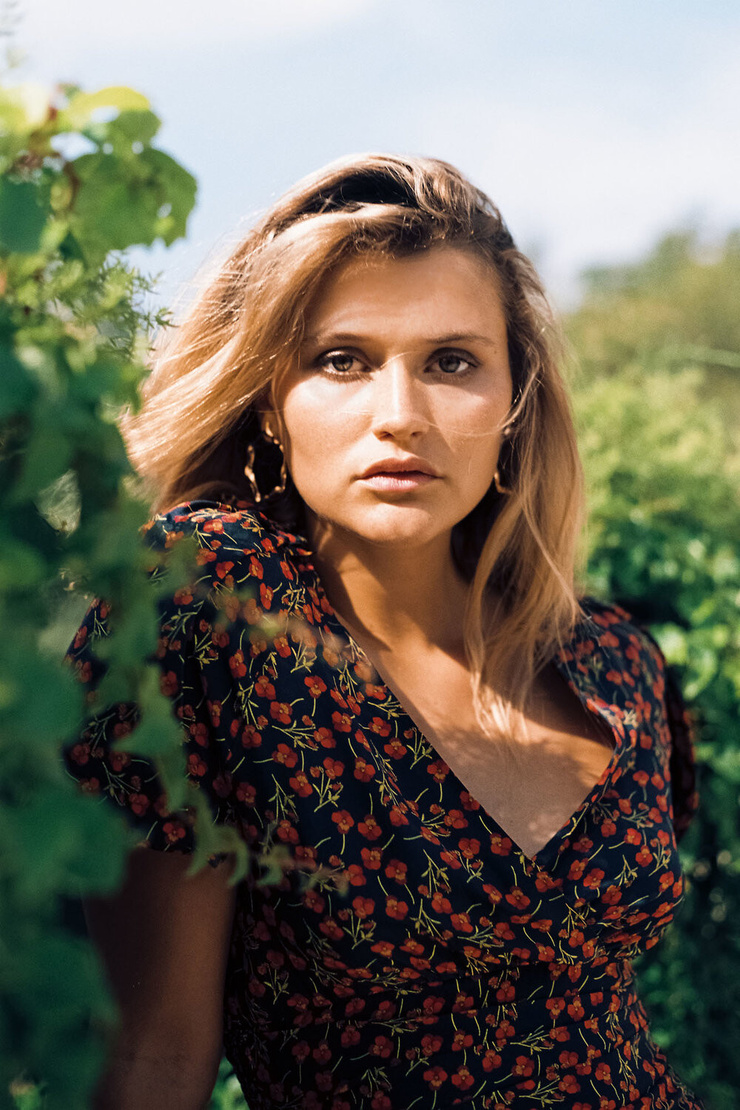 Chloe Lecareux Chloe Lecareux