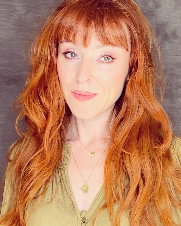 Ruth Connell