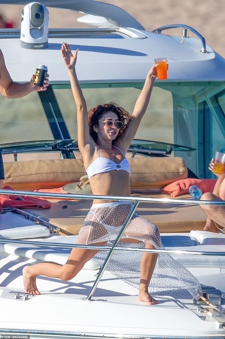 Sarah Hyland Sarah Hyland