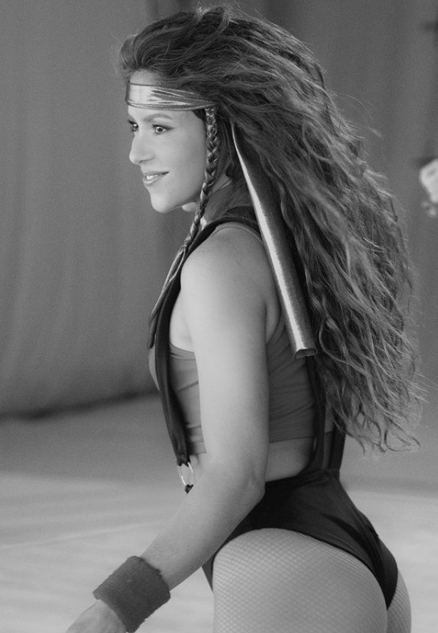 Shakira Shakira