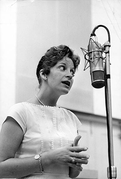 Skeeter Davis