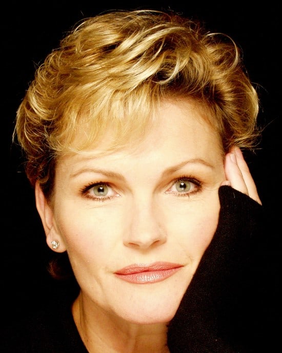 Fiona Fullerton