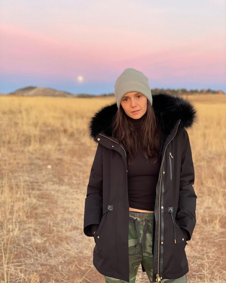 Nina Dobrev