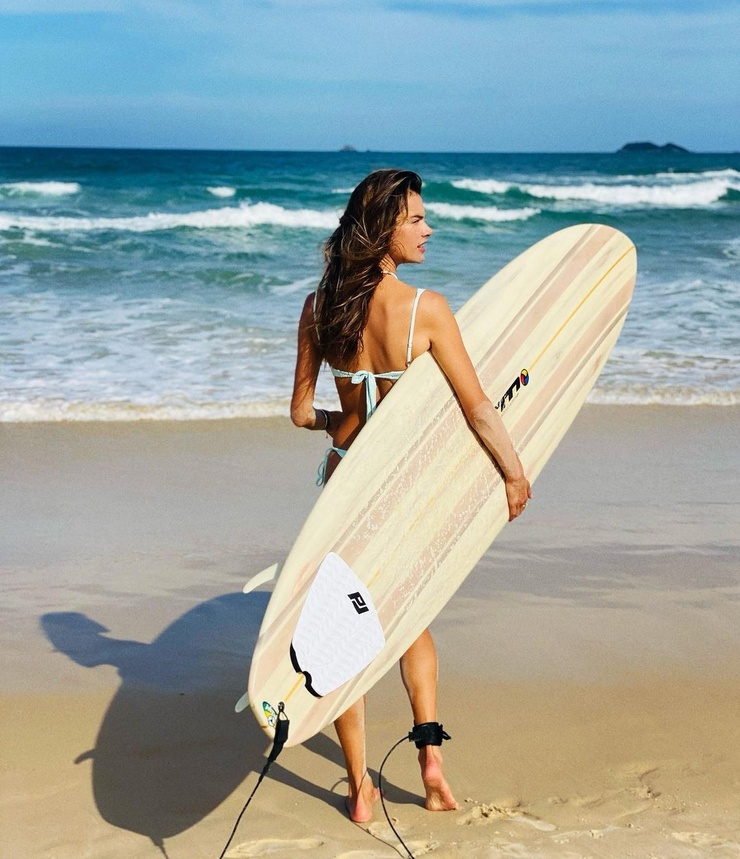 Alessandra Ambrosio Alessandra Ambrosio