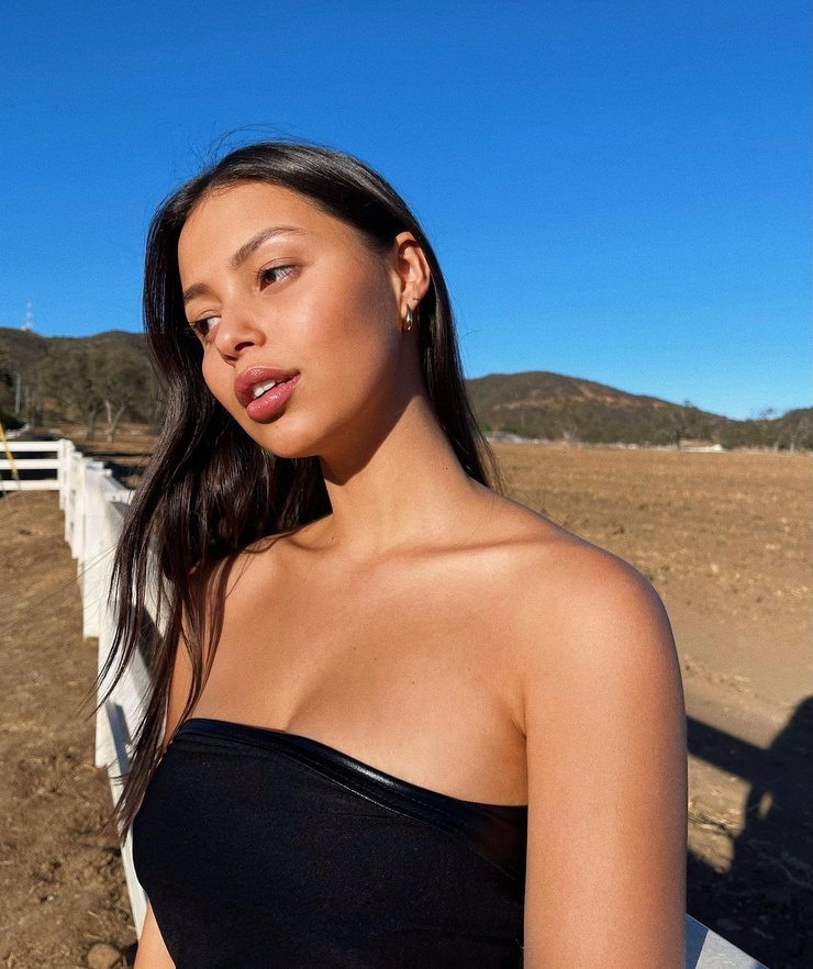 Fiona Barron Fiona Barron