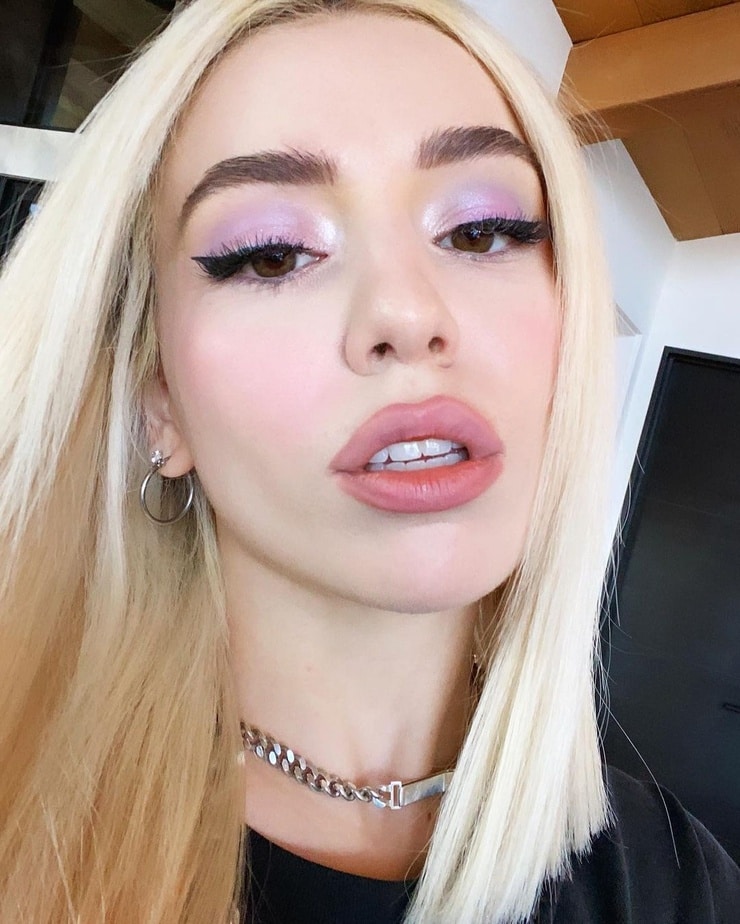 Picture of Ava Max