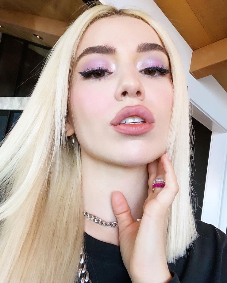 Picture of Ava Max