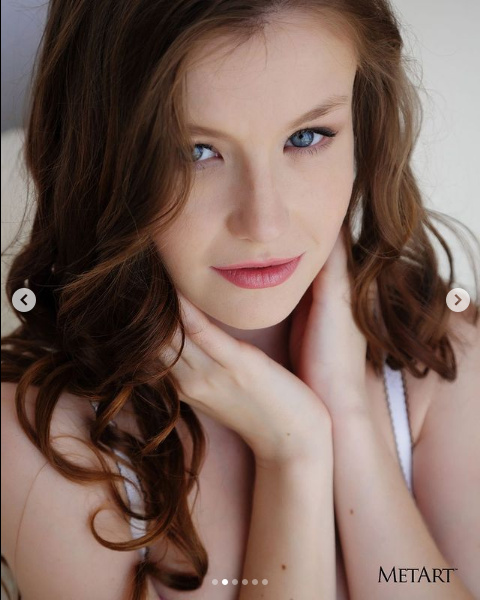 Emily Bloom Emily Bloom