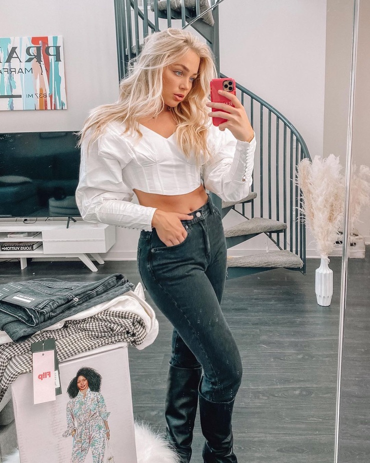 Karissa Duncan Karissa Duncan