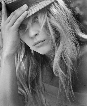 Clémence Poésy