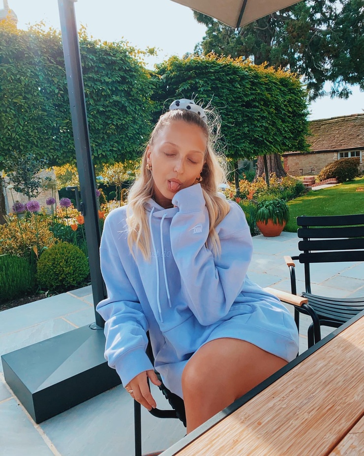 Georgia Hirst Georgia Hirst