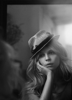 Clémence Poésy