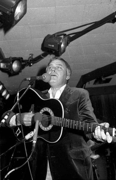 Tom T. Hall