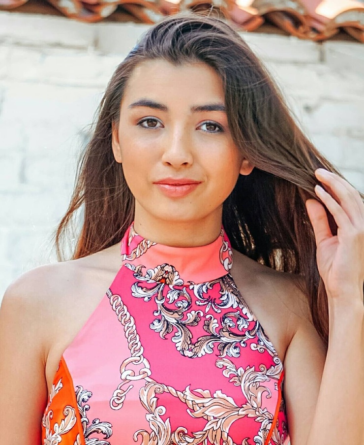 Kelsey Leon